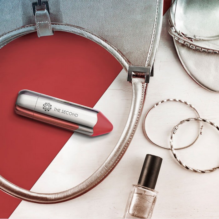 HK LETEN The Second Lipstick Vibrator (Chargeable - Red)