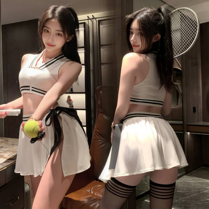 FEE ET MOI - Tennis Queen Sports Outfit Set (White - Black) FEE ET MOI - Tennis Queen Sports Outfit Set (White - Black)
