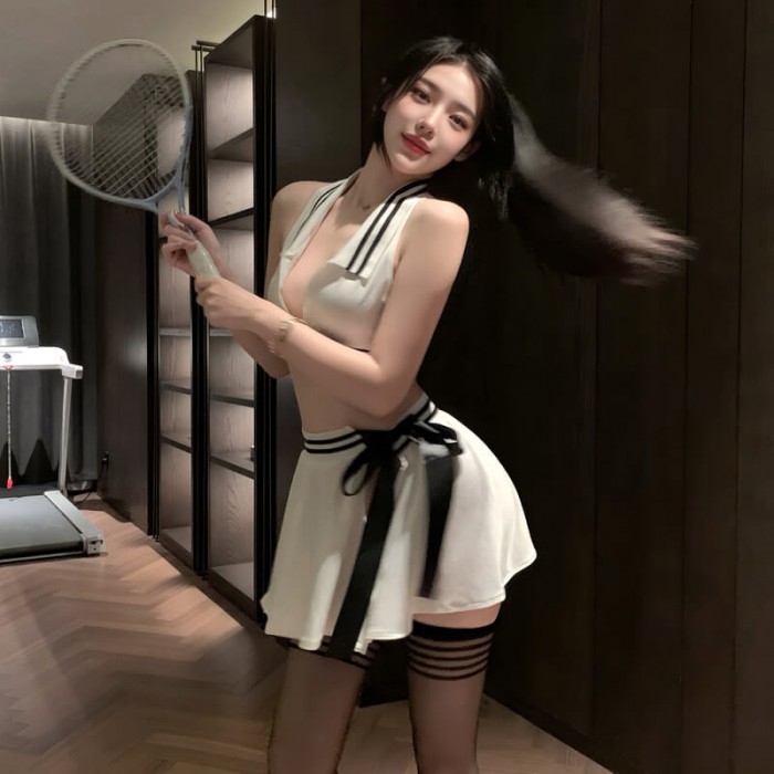FEE ET MOI - Tennis Queen Sports Outfit Set (White - Black) FEE ET MOI - Tennis Queen Sports Outfit Set (White - Black)