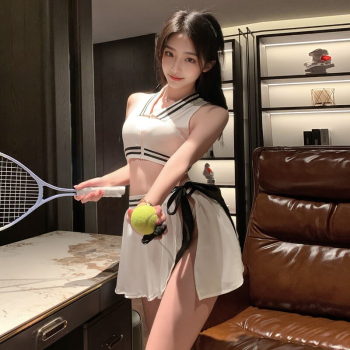 FEE ET MOI - Tennis Queen Sports Outfit Set (White - Black) FEE ET MOI - Tennis Queen Sports Outfit Set (White - Black)