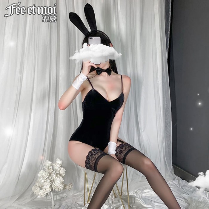 FEE ET MOI Sexy Bunny Girl Costume With Stocking (Black)